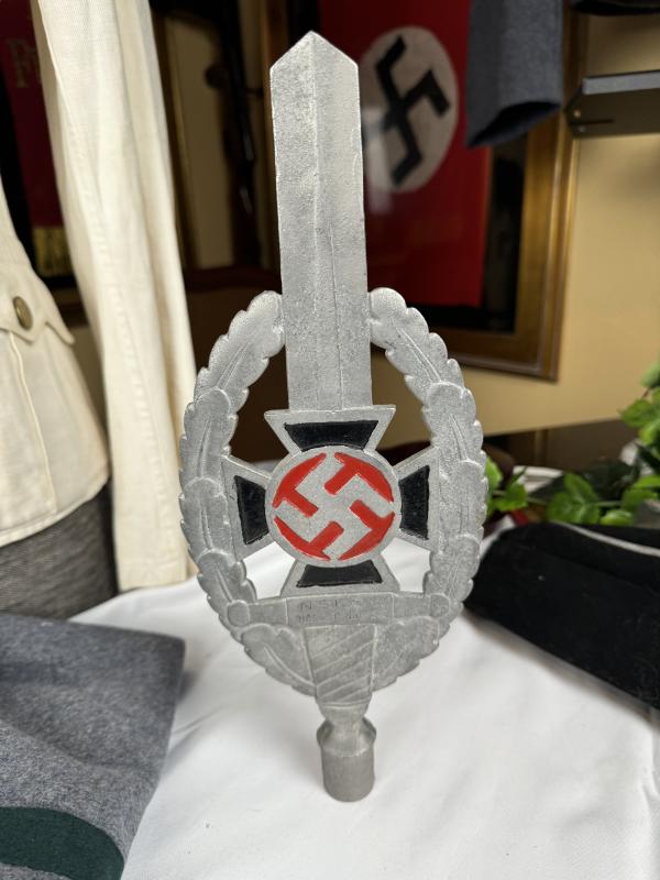 Pole Top - Early Nazi - Aluminum